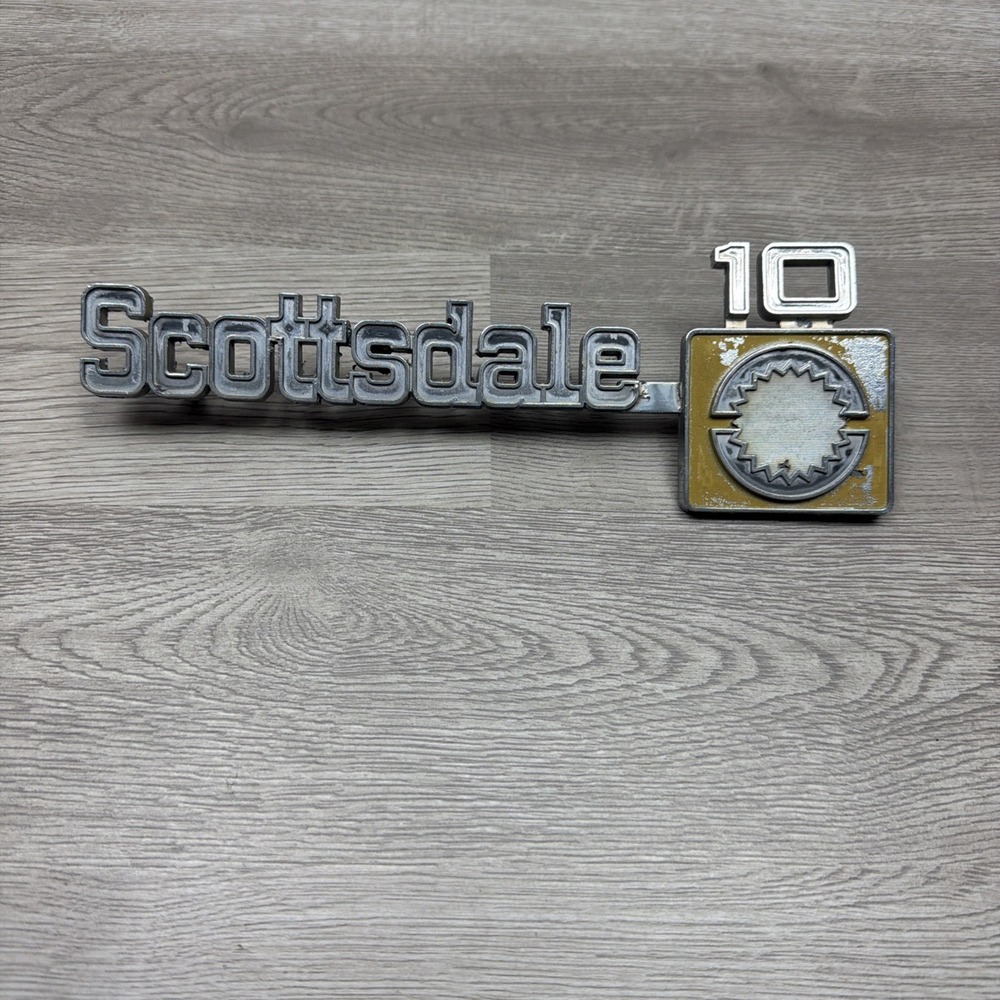 OEM GM 1975-1980 CHEVROLET SCOTTSDALE 10 SQUARE BODY TRUCK FENDER EMBLEM 349690